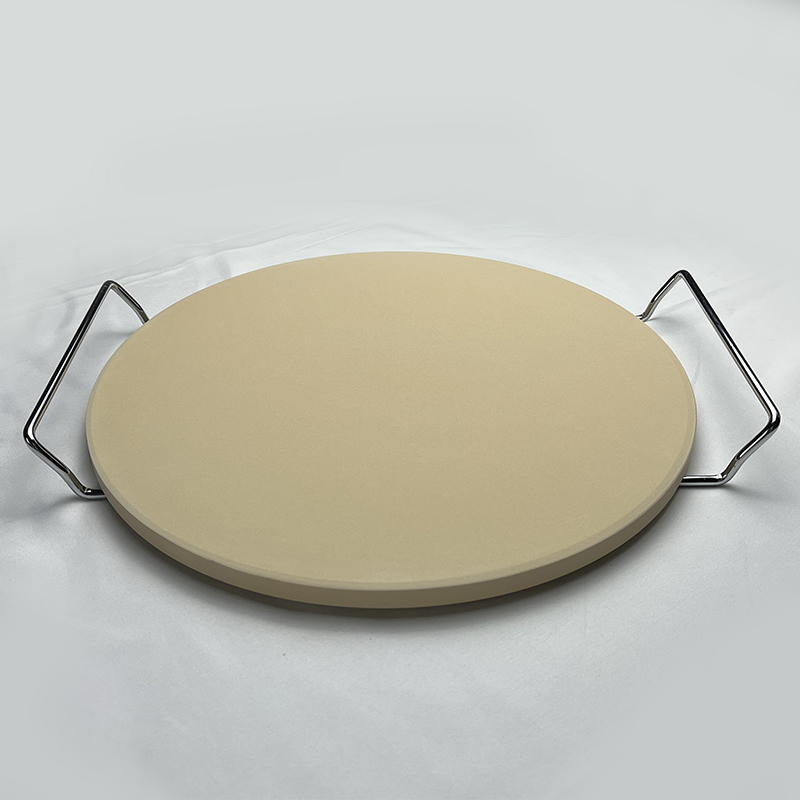 Round baking stone set with serving rack